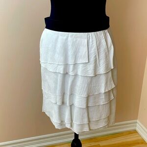 Brand new white skirt from BCBGMAXAZRIA, size 0